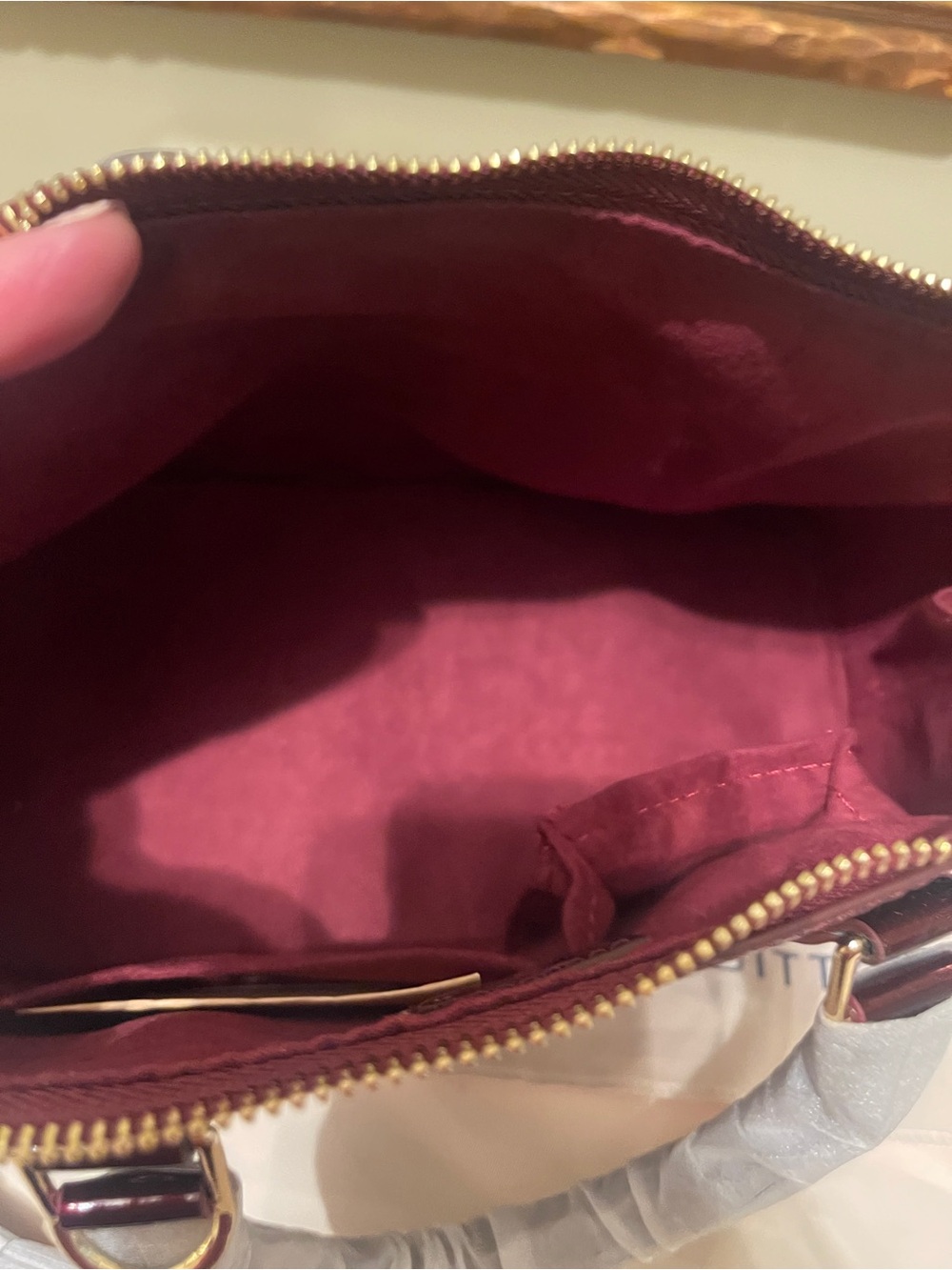 FAUX Louis Vuitton Alma BB Vernis Patent Satchel in Deep Red! - Picture 6 of 14